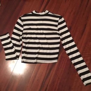 Turtle neck long sleeve